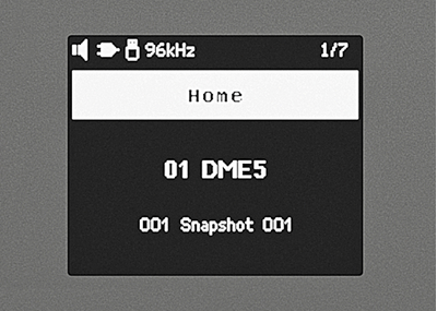 Layar LCD yang Informatif