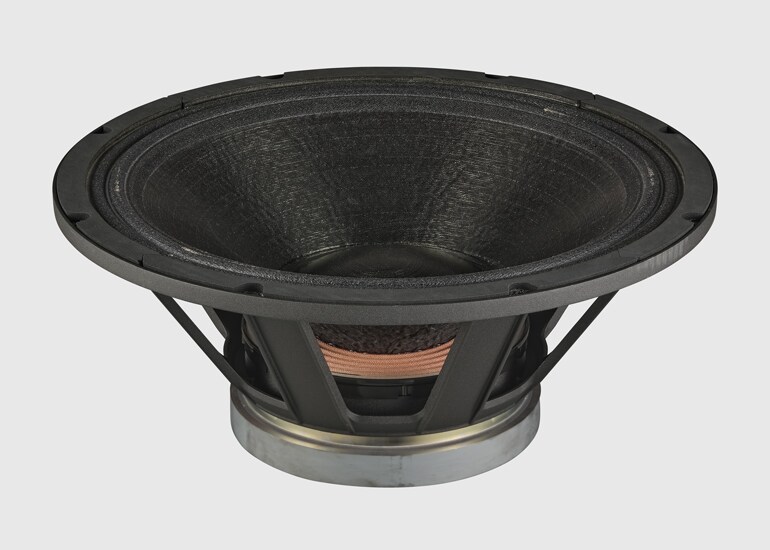 1 - Unit Speaker Long-Excursion & Berdaya Tahan Tinggi Milik Yamaha