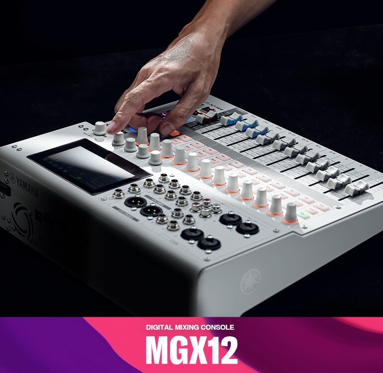 Konsol Mixing Digital 18-Channel Yamaha MGX12