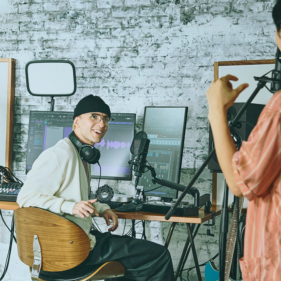 Yamaha MGX12V: PRODUKSI