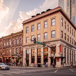 Thumbnail Studi Kasus: Sound That Moves:  BagaimanaOle Red Nashville Menghadirkan Momen Musikal Tak Terlupakan